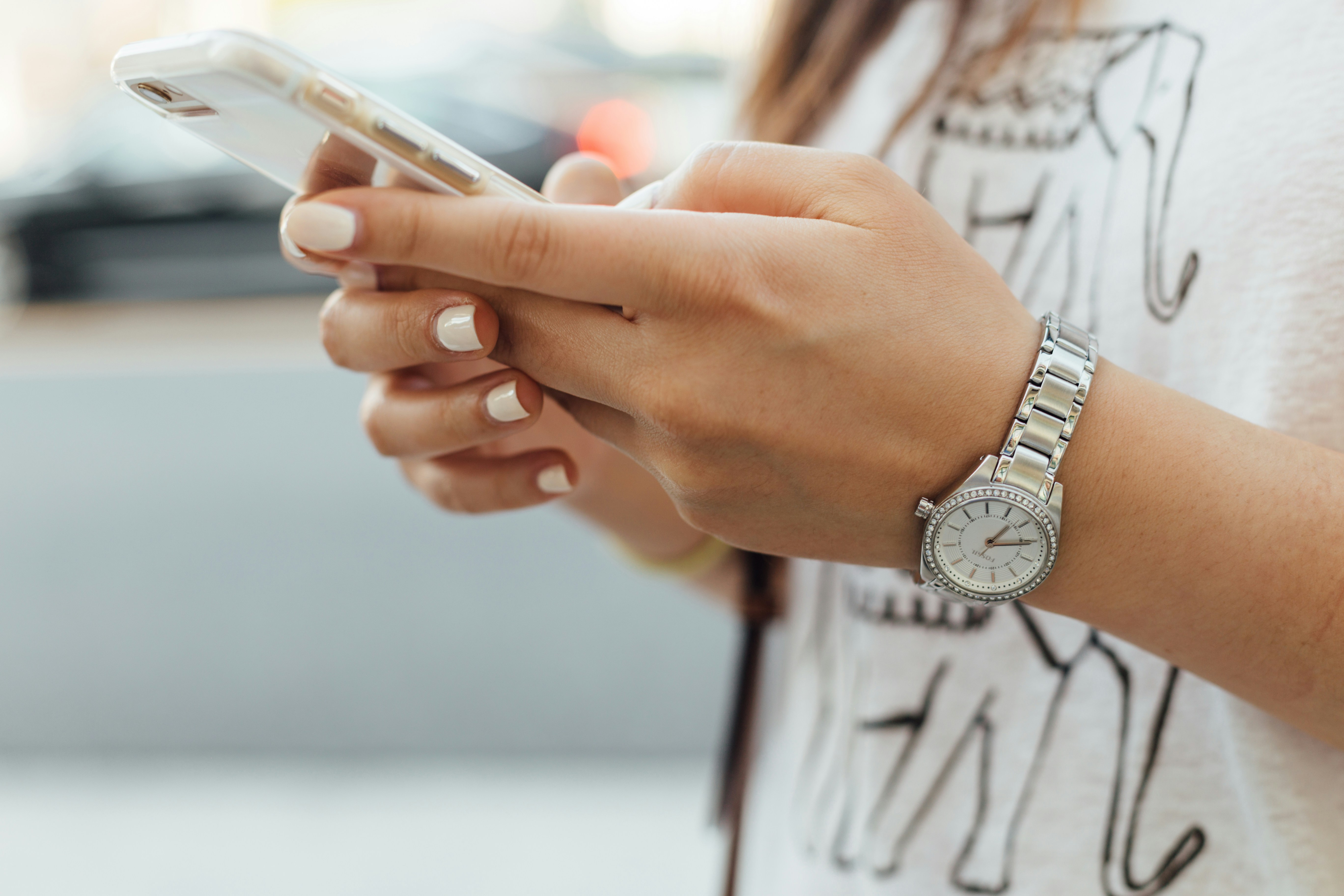Ready to Go Mobile? Why WellzOn is the Ideal App for In-Home Massage Providers