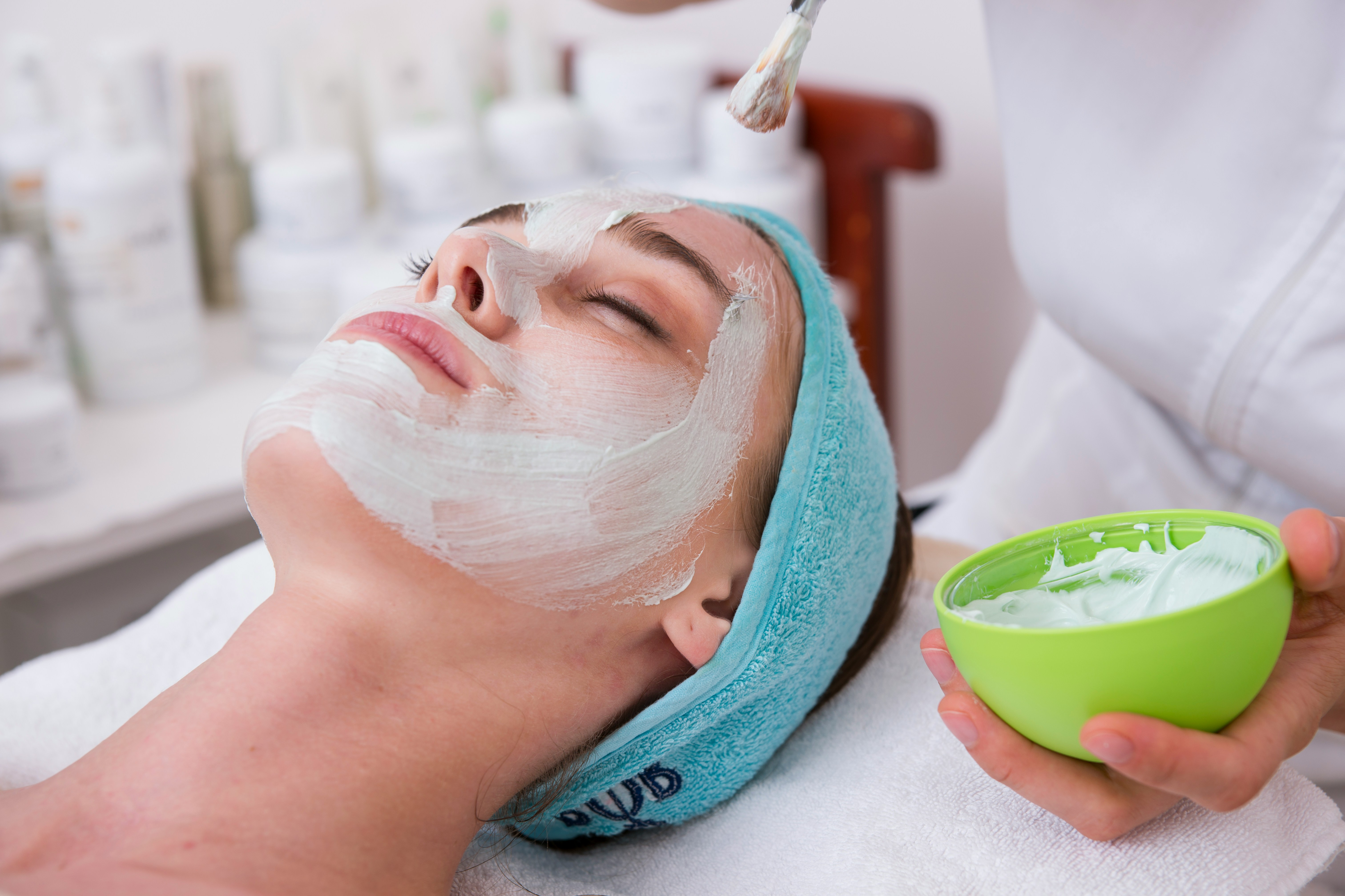 Skip the Waitlist: Book a Same-Day Facial, Massage & More with WellzOn